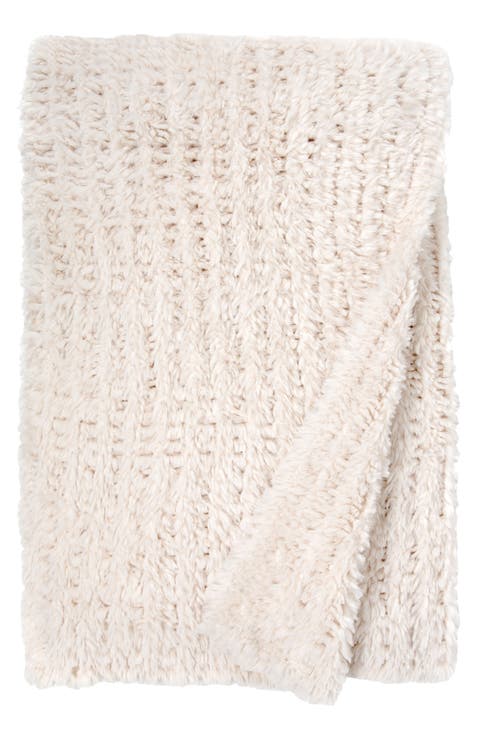 Giraffe at Home Luxe™ Knit Throw Blanket