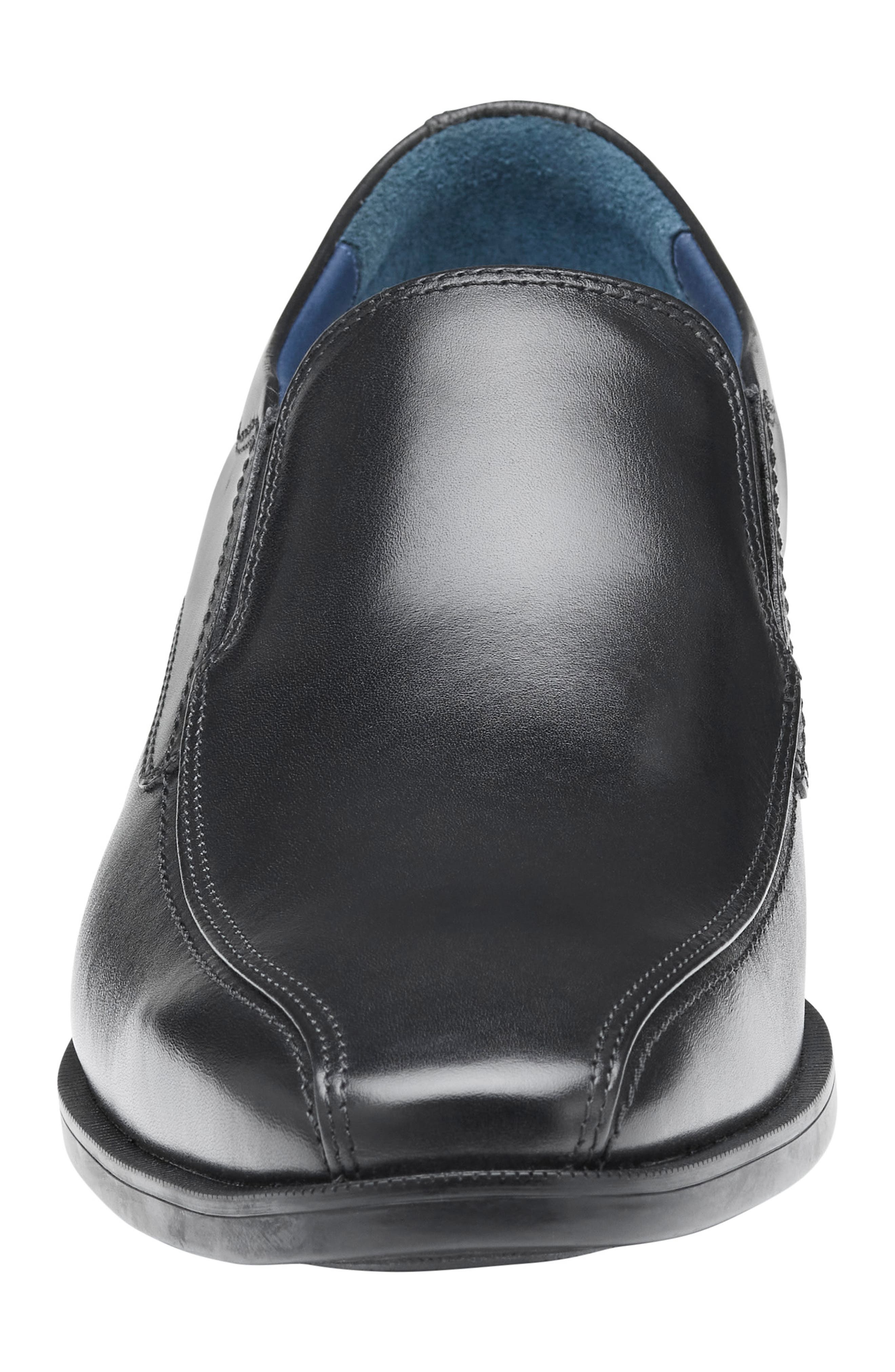 Johnston & Murphy Gibbons Run Off Loafer, Alternate, color, Black Full Grain