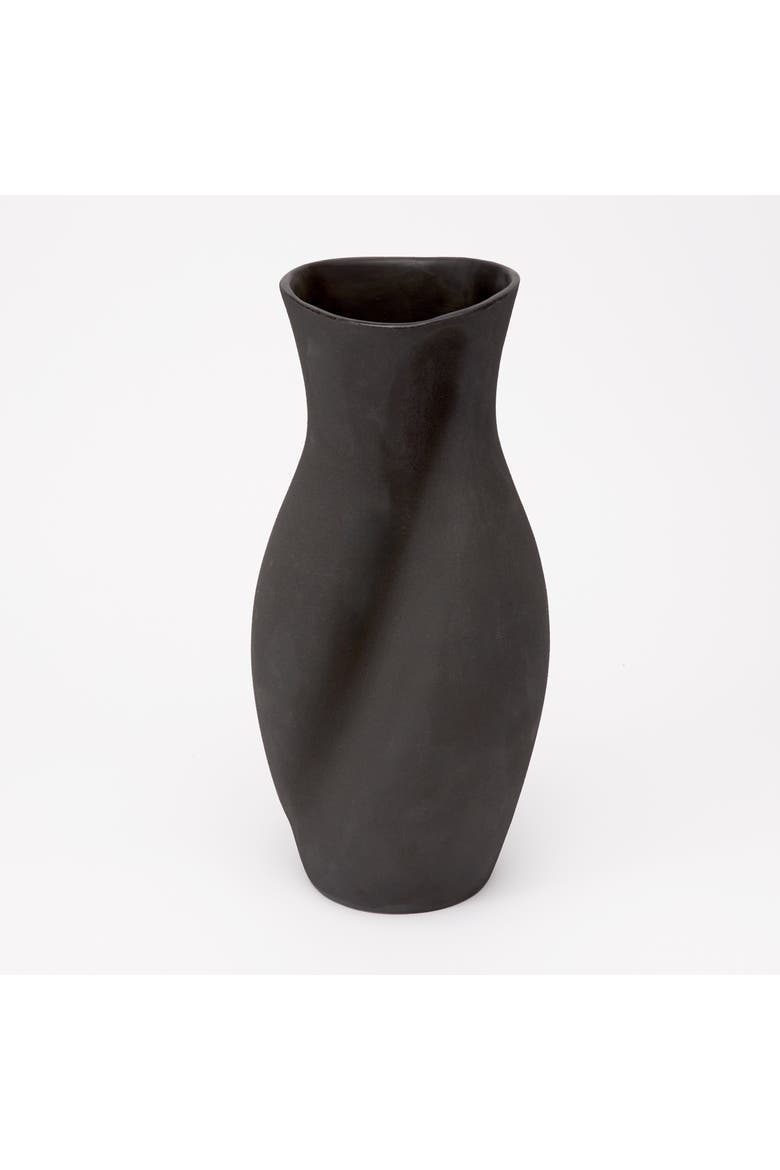 Helena Vase, Alternate, color, Raw Noir