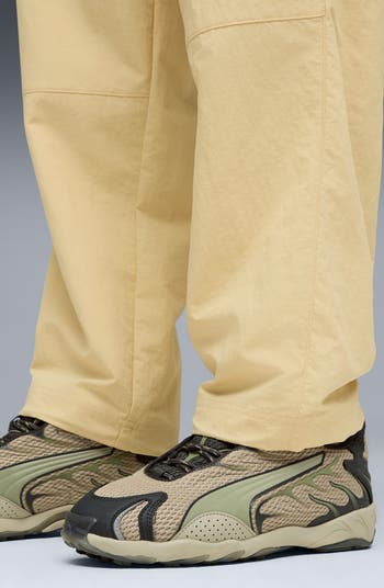Inhale Mesh Sneaker