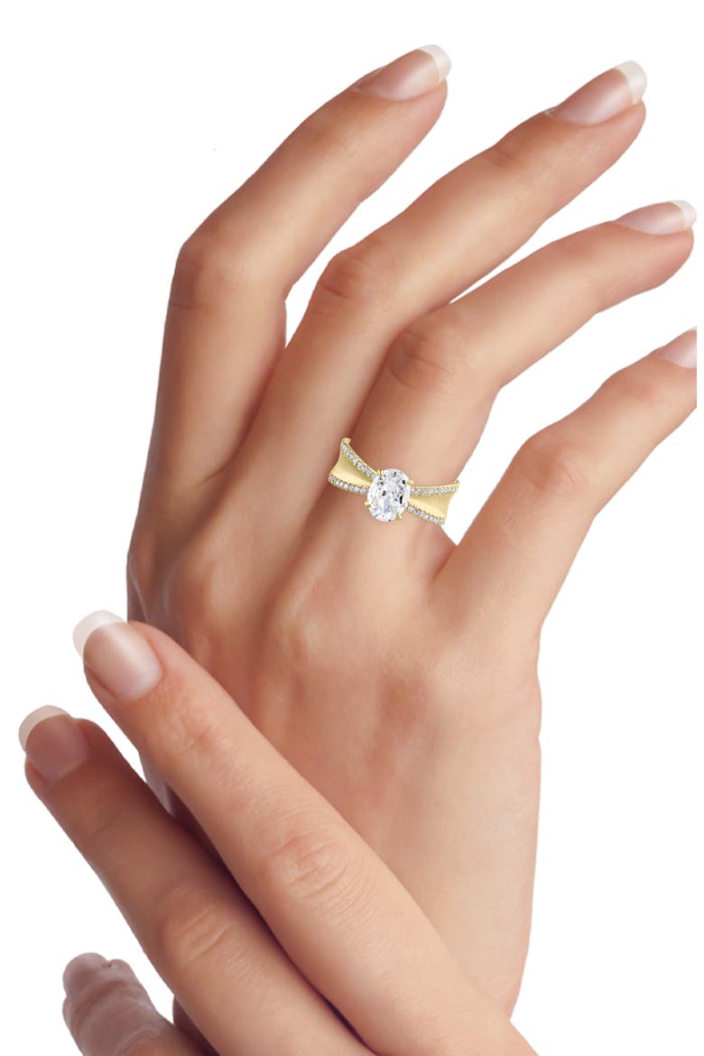 Oval Cubic Zirconia Pavé Ring, Alternate, color, CLEAR/ GOLD