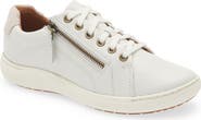 Clarks® Nalle Lace-Up Sneaker