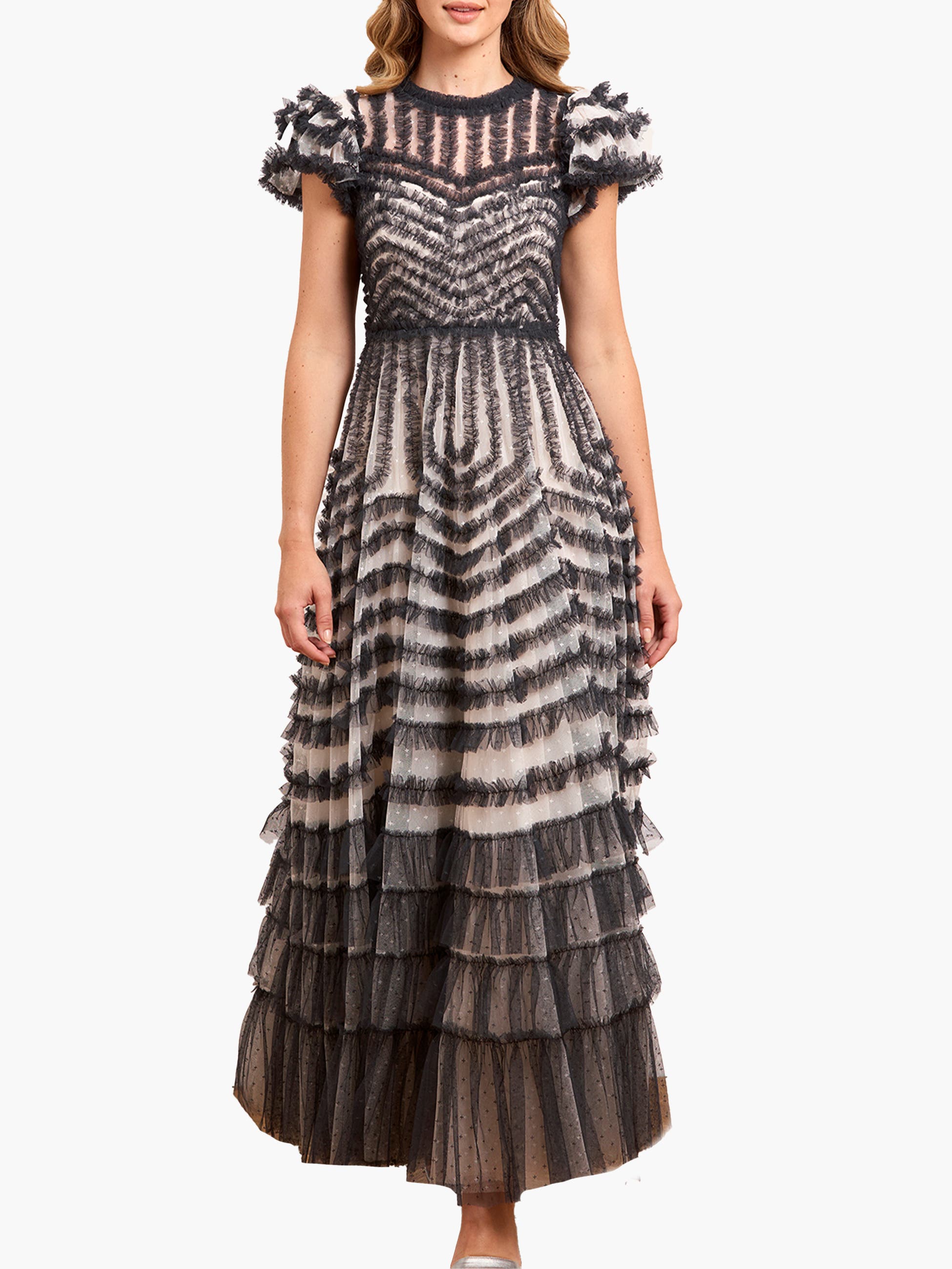 La Vie En Rose Round Neck Gown