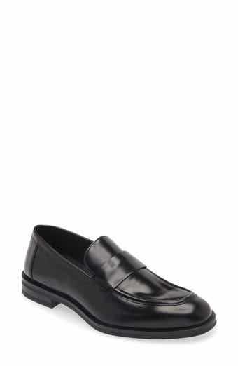Stuart Weitzman Club Classic Loafer