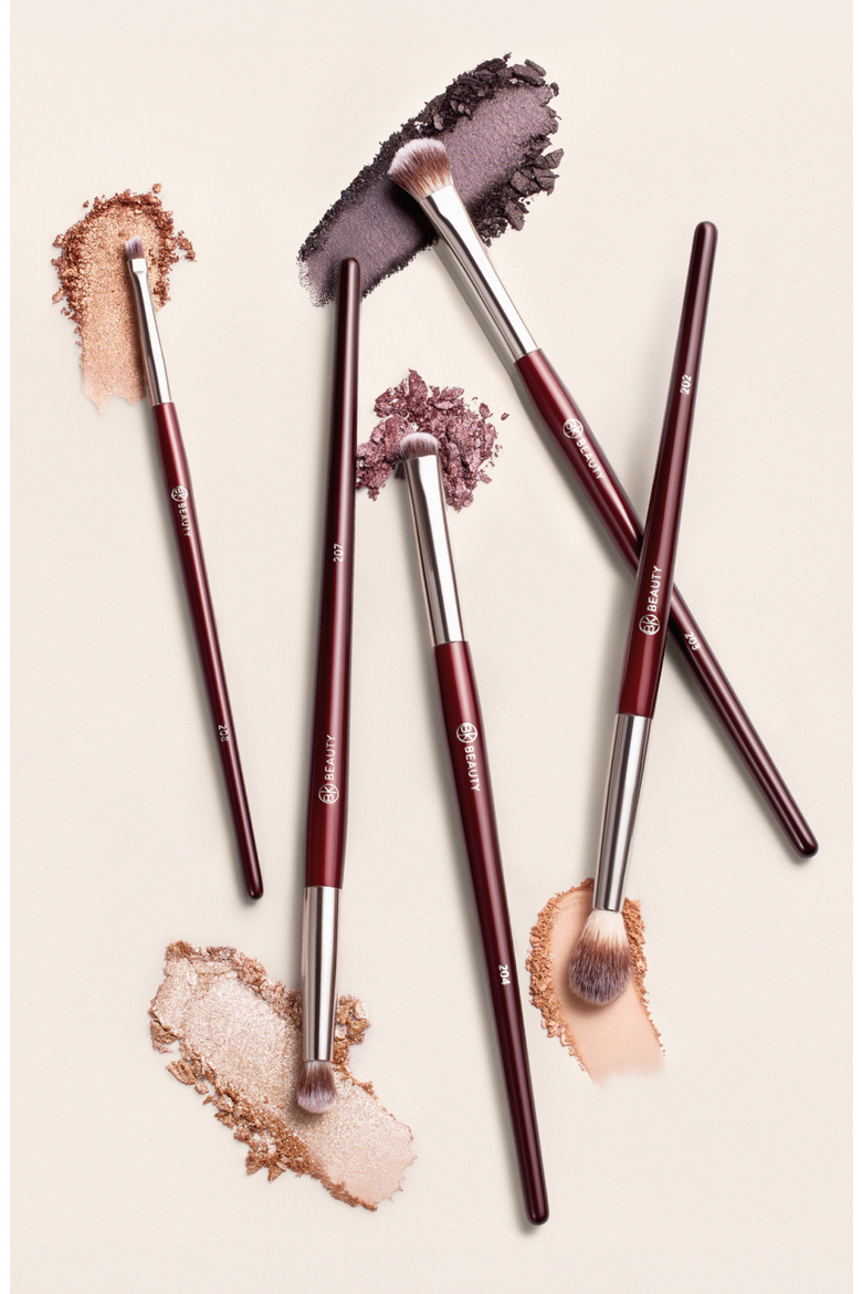 Brush Set for Hooded & Smaller Eyes, Alternate, color, Burgundy