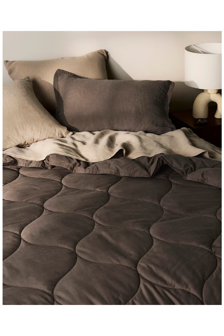 Cotton Drift Comforter, Alternate, color, WARM GREY