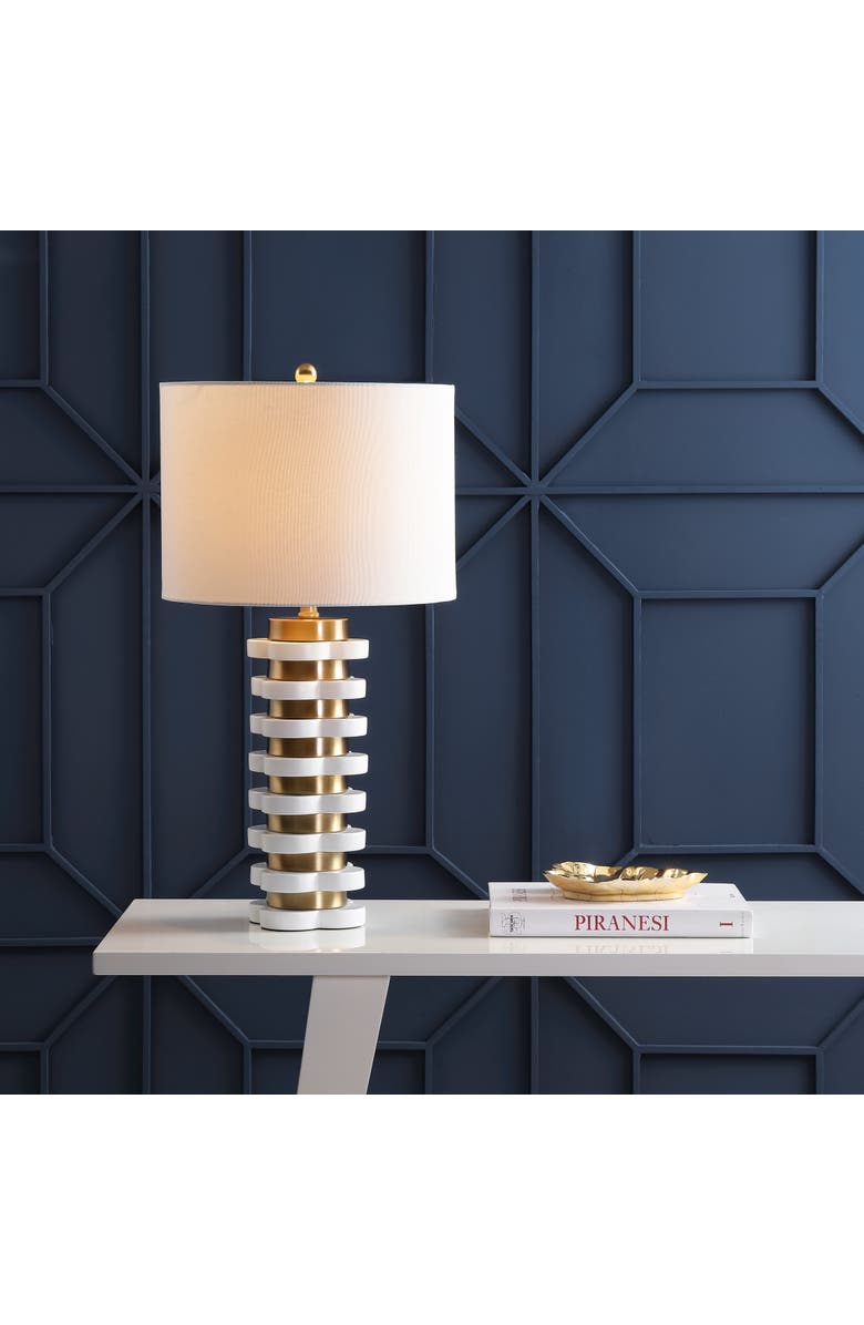 JONATHAN Y Wellington Quatrefoil Striped Resin LED Table Lamp, Alternate, color, Brass Gold