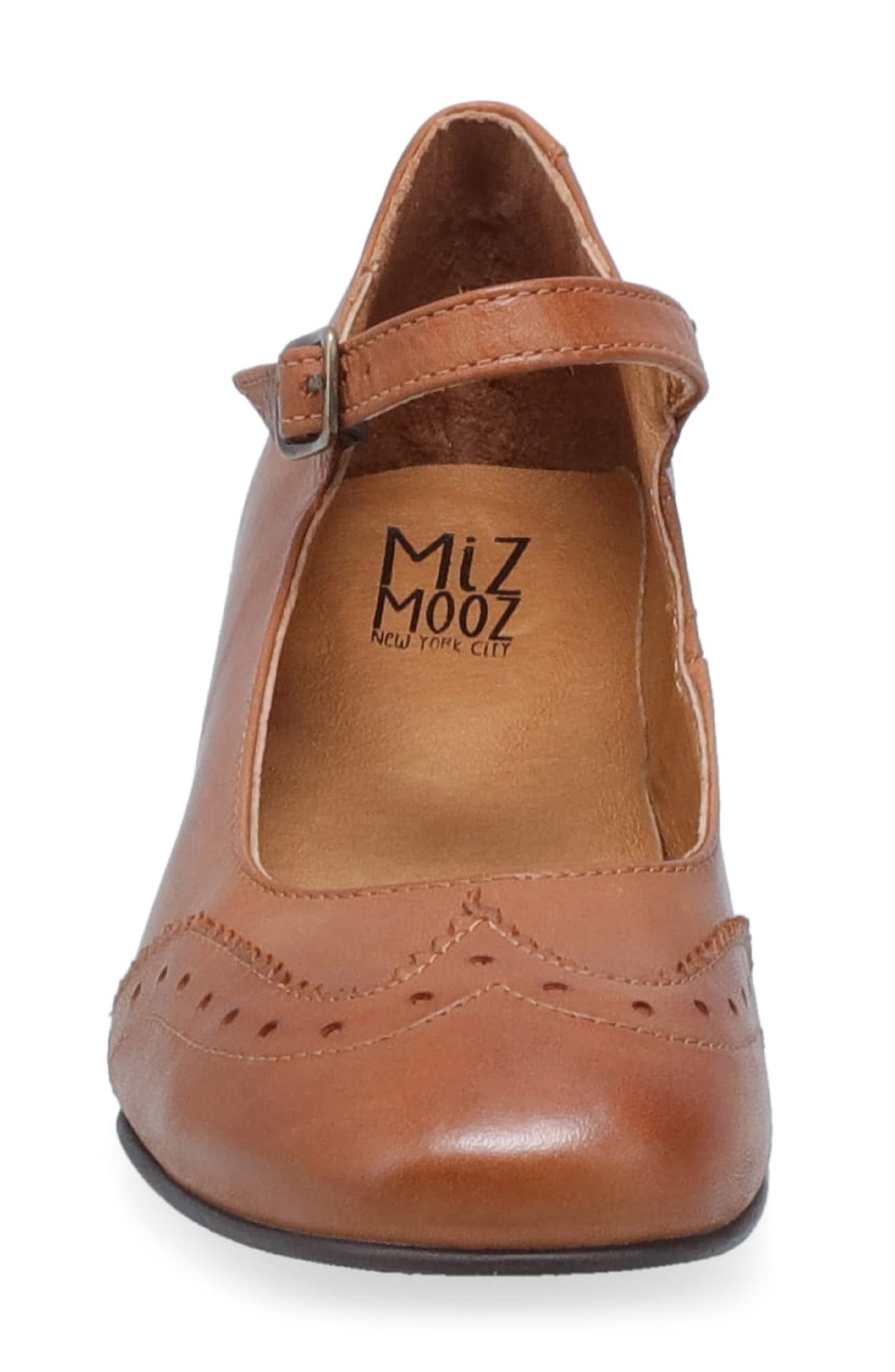Gwinn Mary Jane Pump, Alternate, color, BRANDY