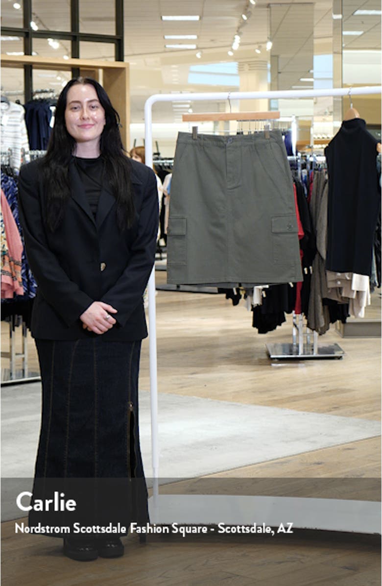 Stretch Twill Cargo Skirt, sales video thumbnail