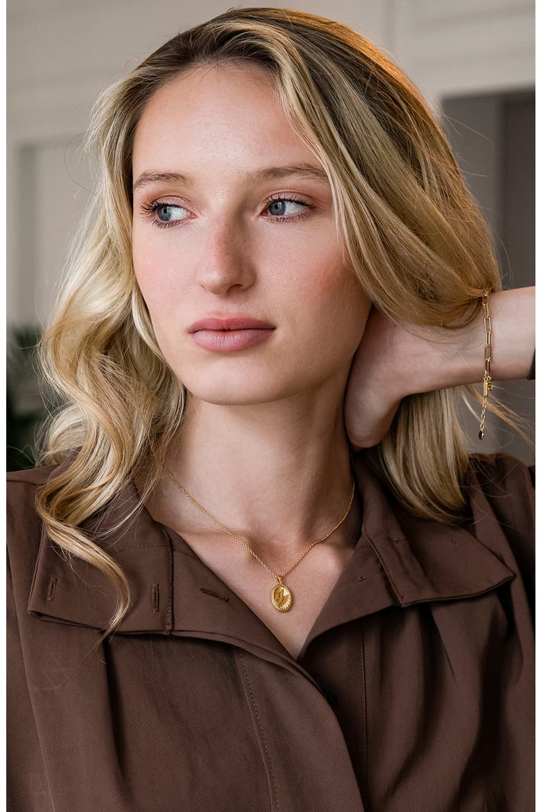 Victory Wings Pendant Necklace, Alternate, color, GOLD