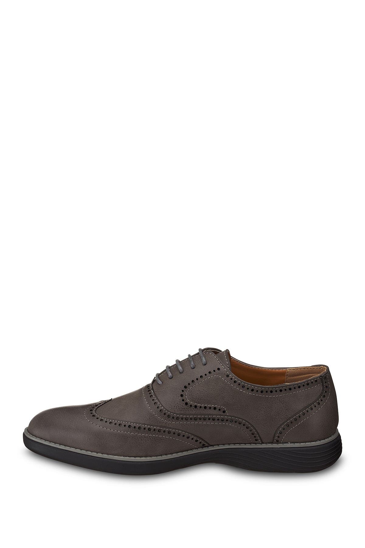 Members Only Wingtip Oxford Shoe, Alternate, color, 