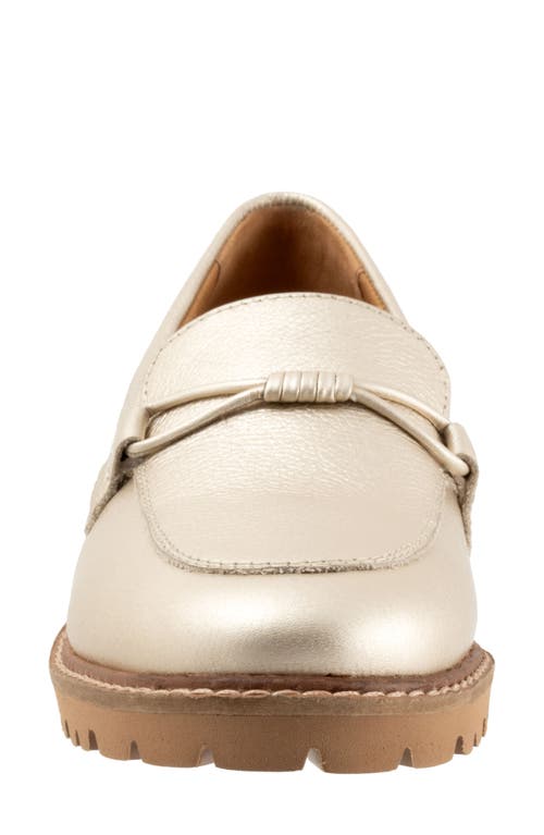 Trotters Fiora Loafer In Gold