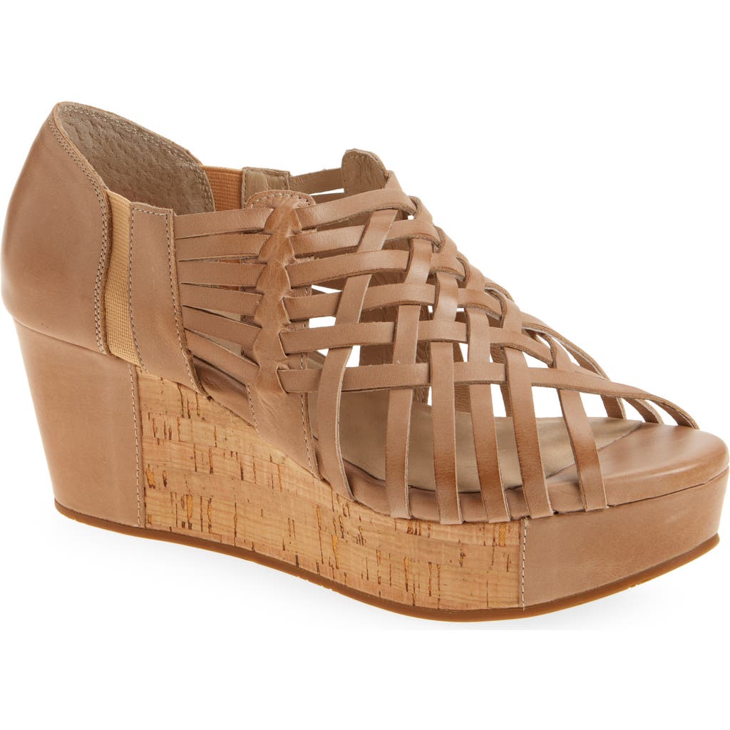 Chocolat Blu Winix Strappy Platform Wedge Sandal In Sand Leather