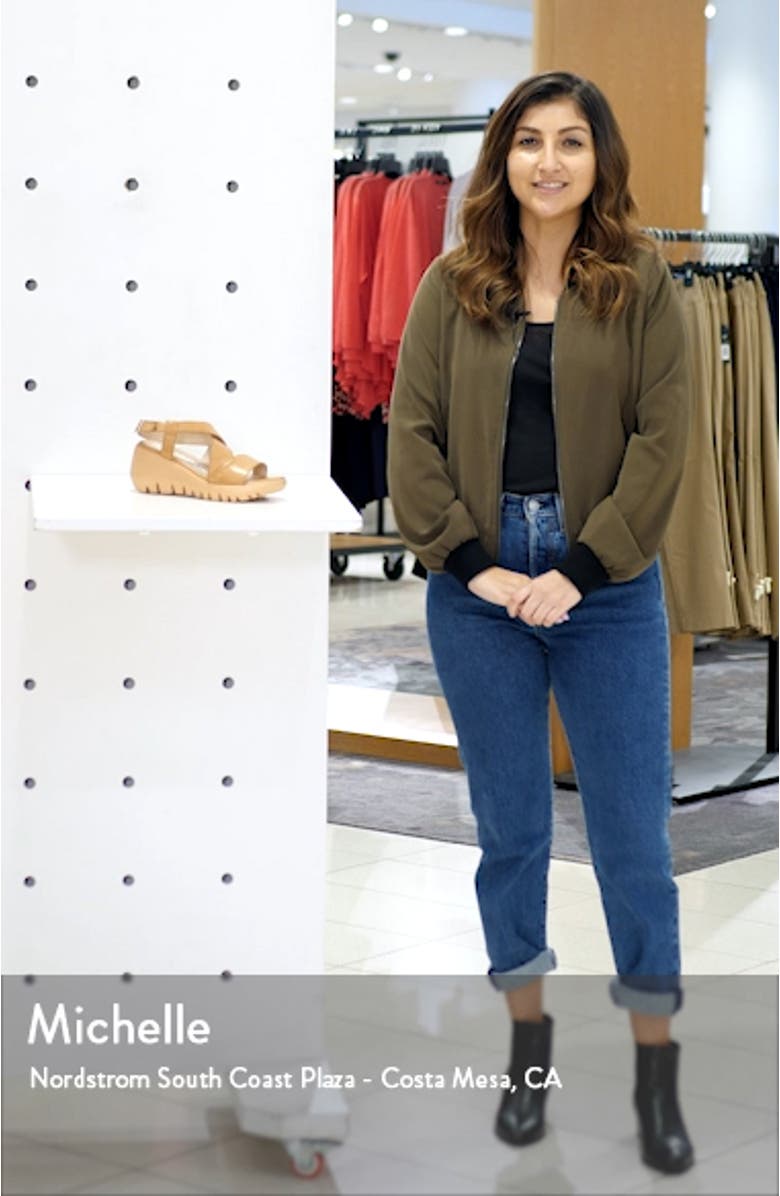 D-9005 Sandal, sales video thumbnail