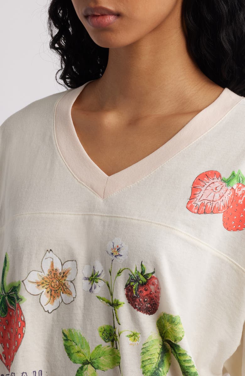 GOLDEN HOUR Strawberry Collage V-Neck Cotton Graphic T-Shirt, Alternate, color, Marshmallow/ Mauve Morn