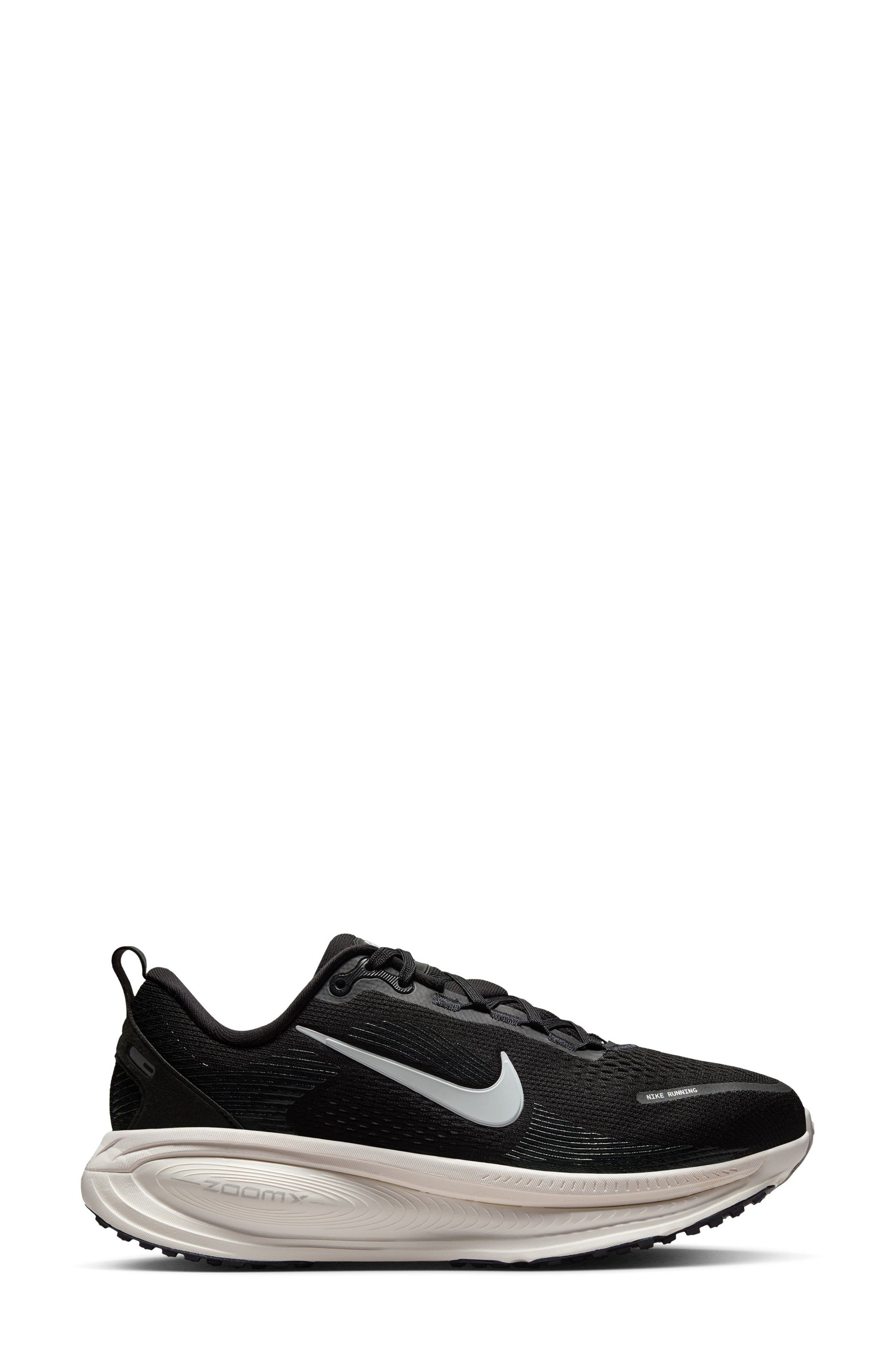 Nike Vomero 18 Running Shoe, Alternate, color, 002 Black/Smtwht