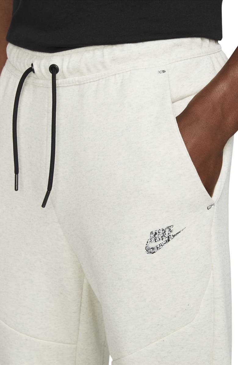 Nike Sportswear Tech Fleece Jogger Sweatpants, Alternate, color,