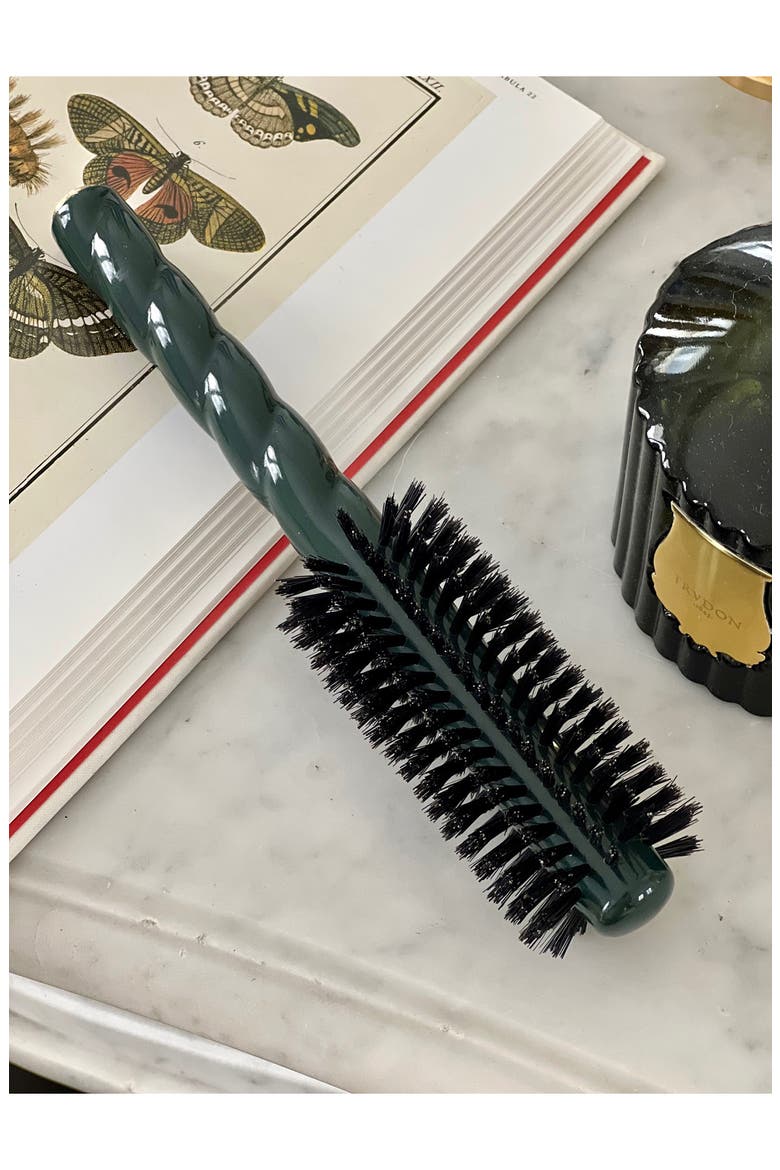 N.05 The Round Blowout Hairbrush Volume & Style, Alternate, color, EMERALD