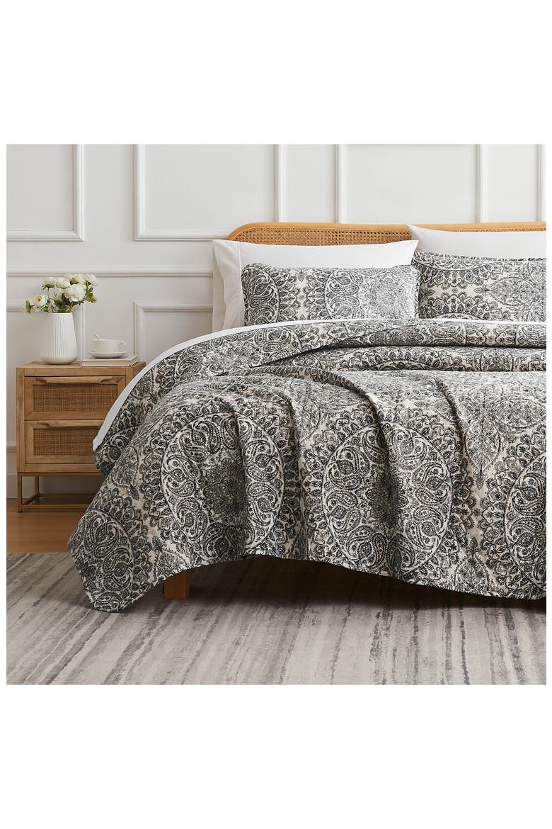 Ashanti Quilt & Sham Set, Alternate, color, GREY