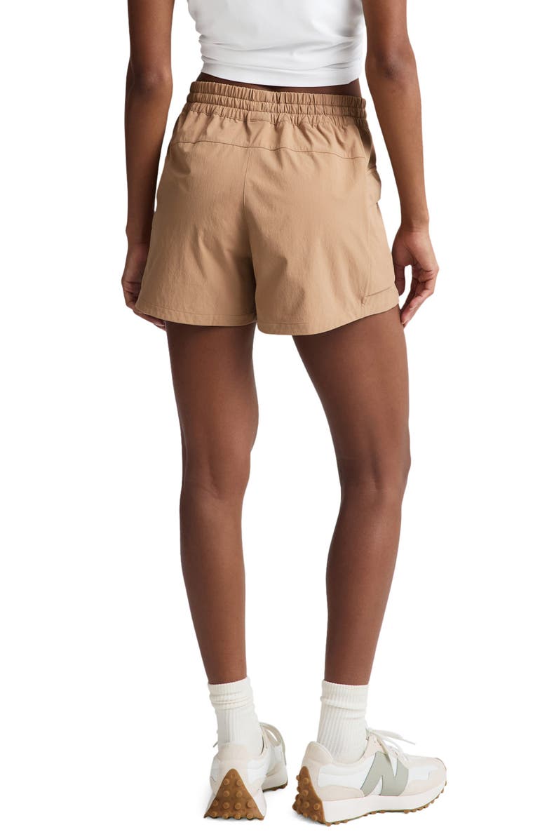 Beyond Yoga Peak 3-Inch Cargo Shorts, Alternate, color, Camel