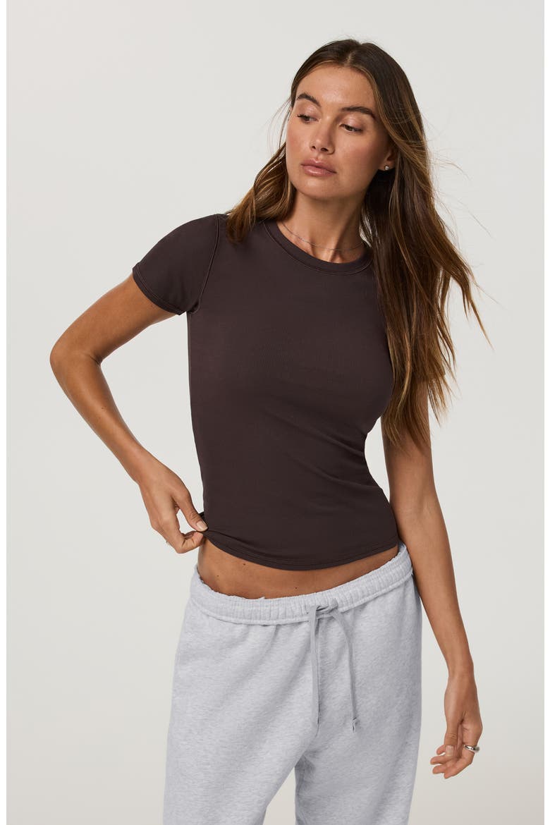 Pose Fitted Tee 2.0, Alternate, color, FRENCH ROAST