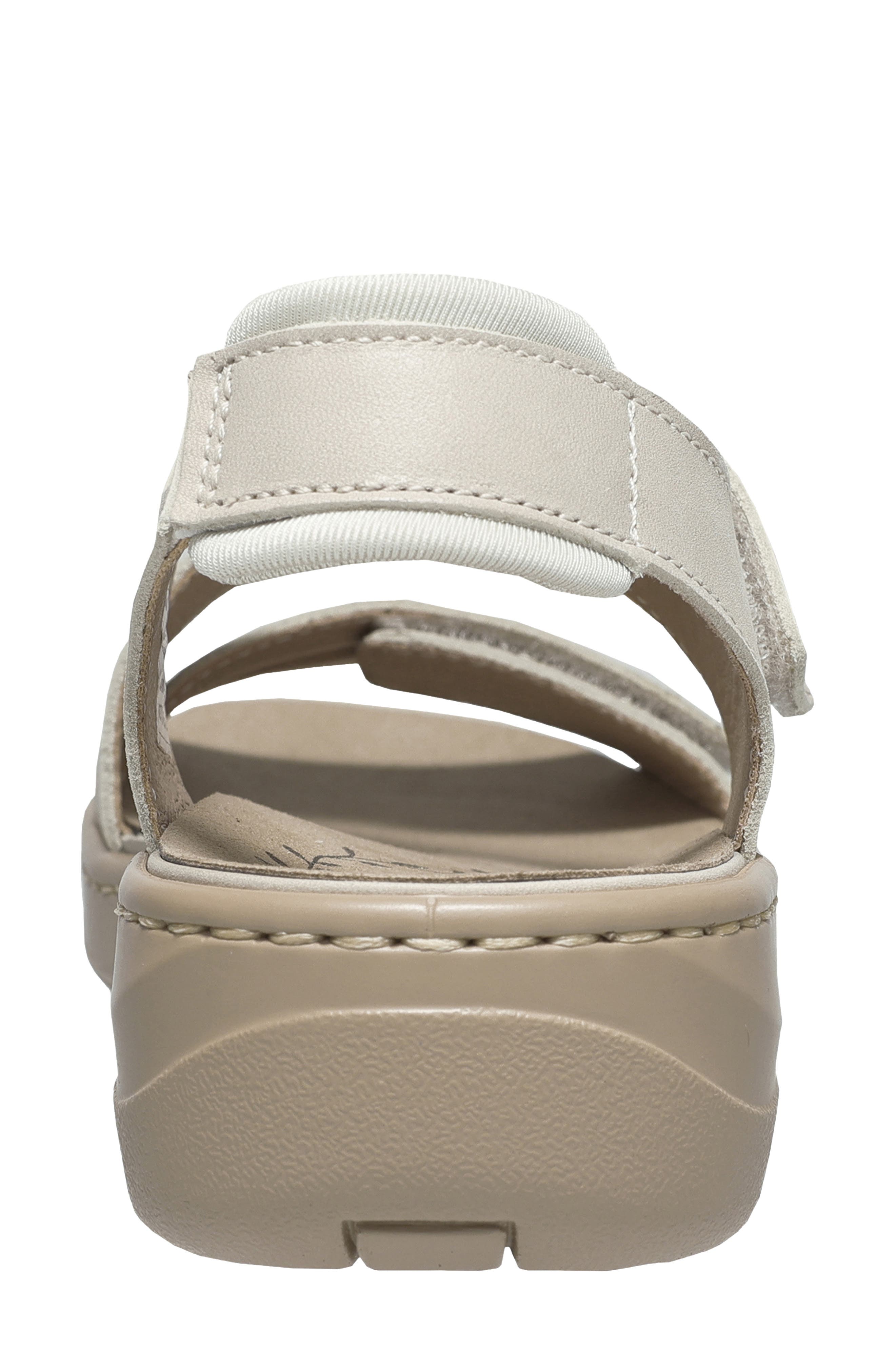 Garnet Sandal, Alternate, color, BONE