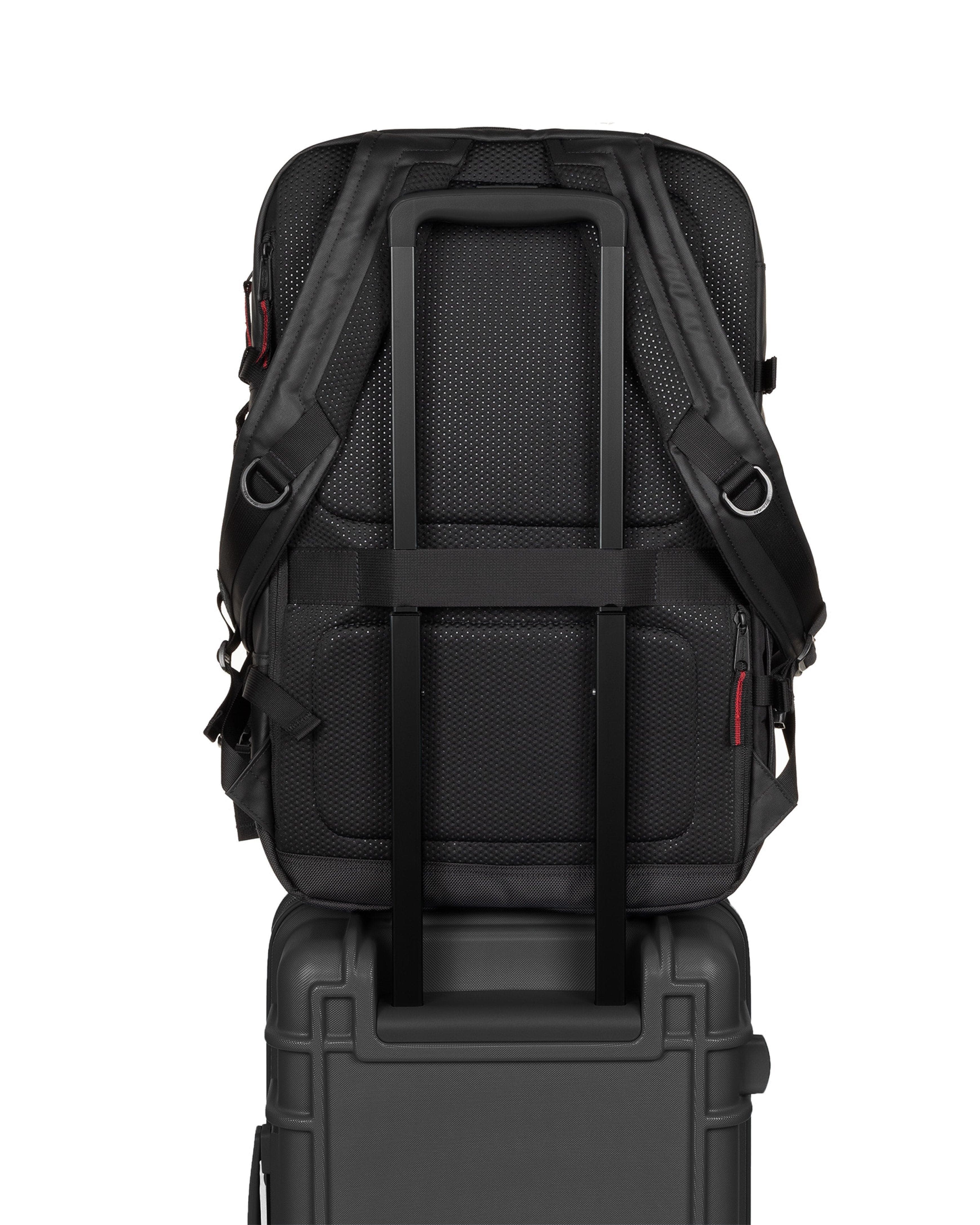 Eastpak Cnnct Travelpack Cnnct Backpack, Alternate, color, Black