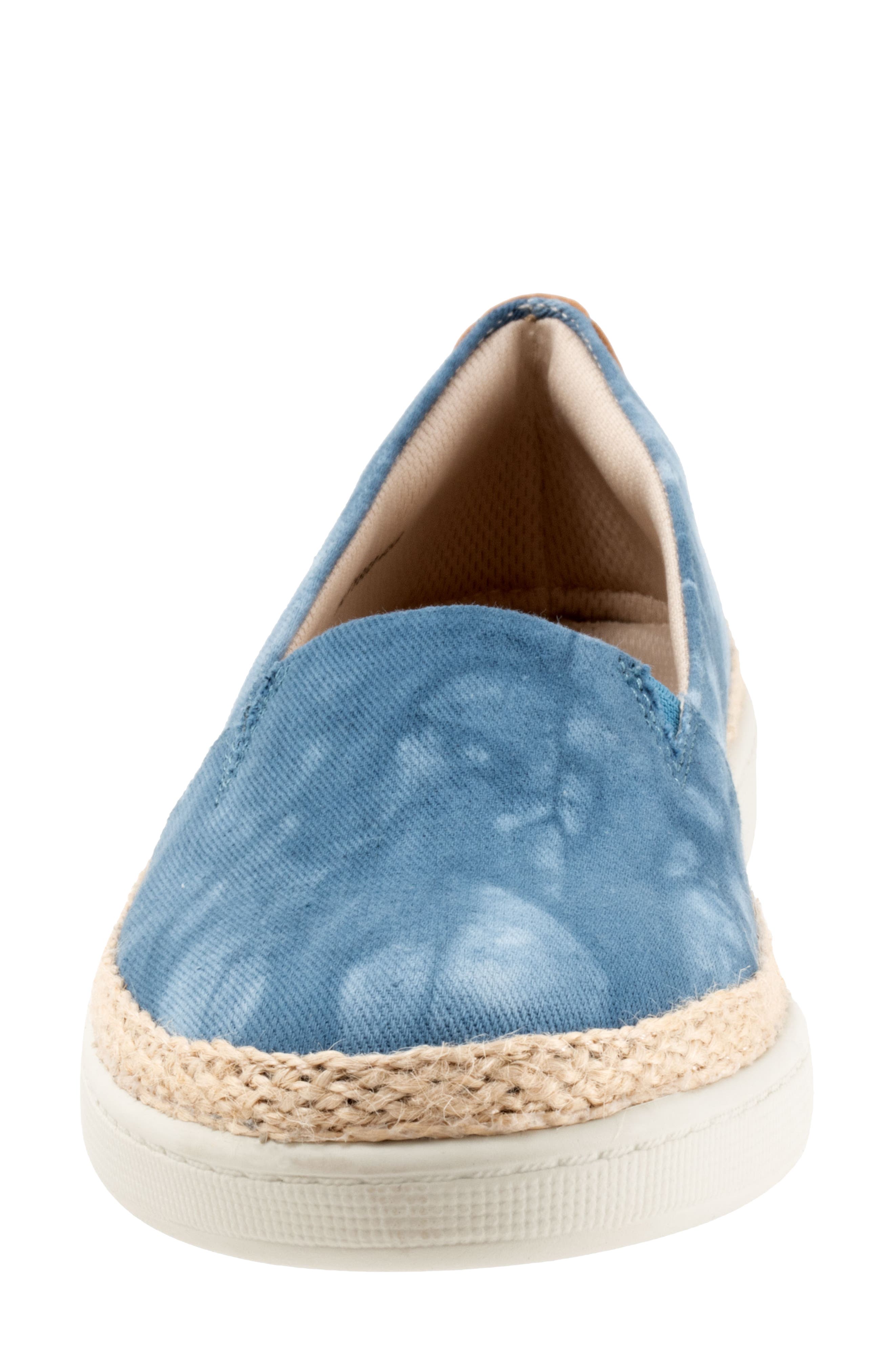 Trotters Accent Slip-On, Alternate, color, Blue Multi