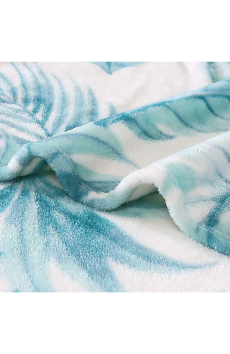 Tommy Bahama Waimea Bay Throw Blanket, Alternate, color, Green