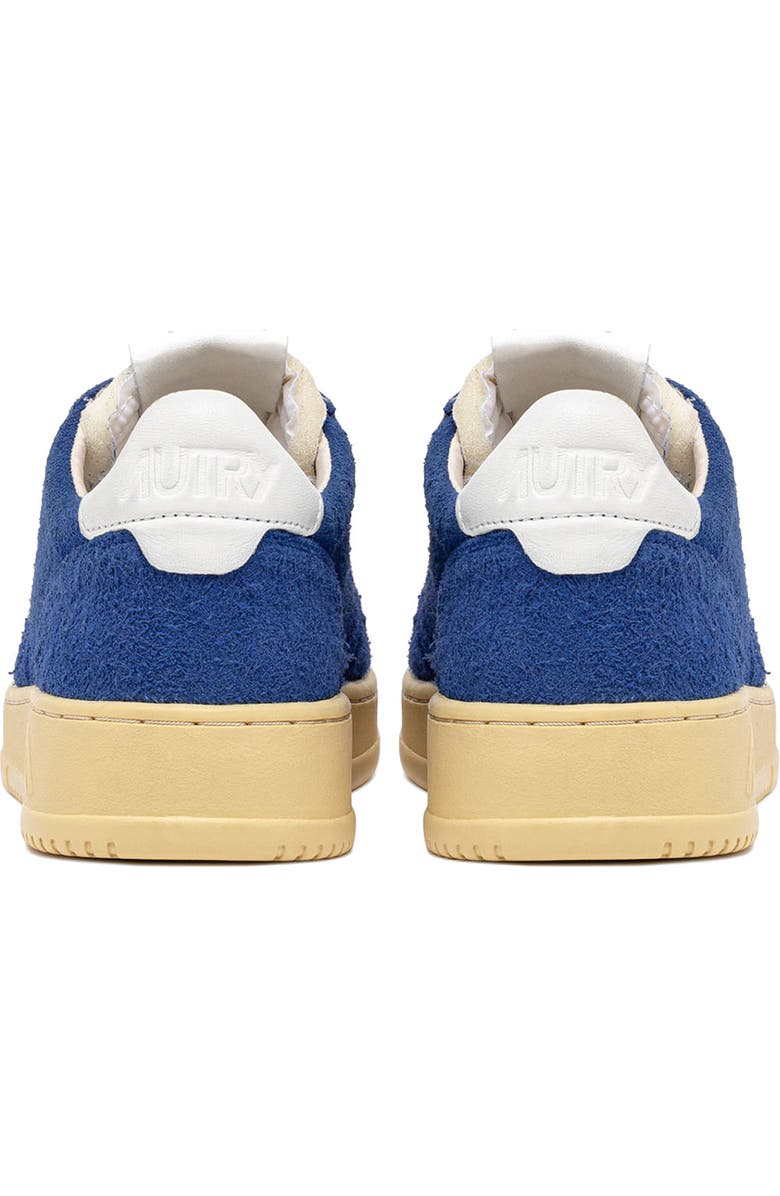 AUTRY Medalist Low Sneaker, Alternate, color, Blue Hair/ Suede