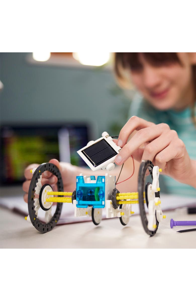 Teach Tech SolarBot.14 Transforming Solar Robot Kit, Alternate, color, Multicolored