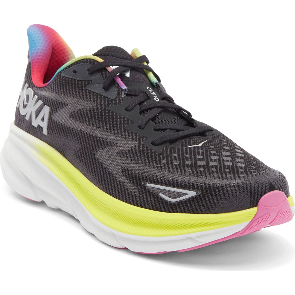 Hoka Clifton 9 Running Shoe In Black
