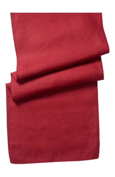 Berry Scallop Linen Table Runner