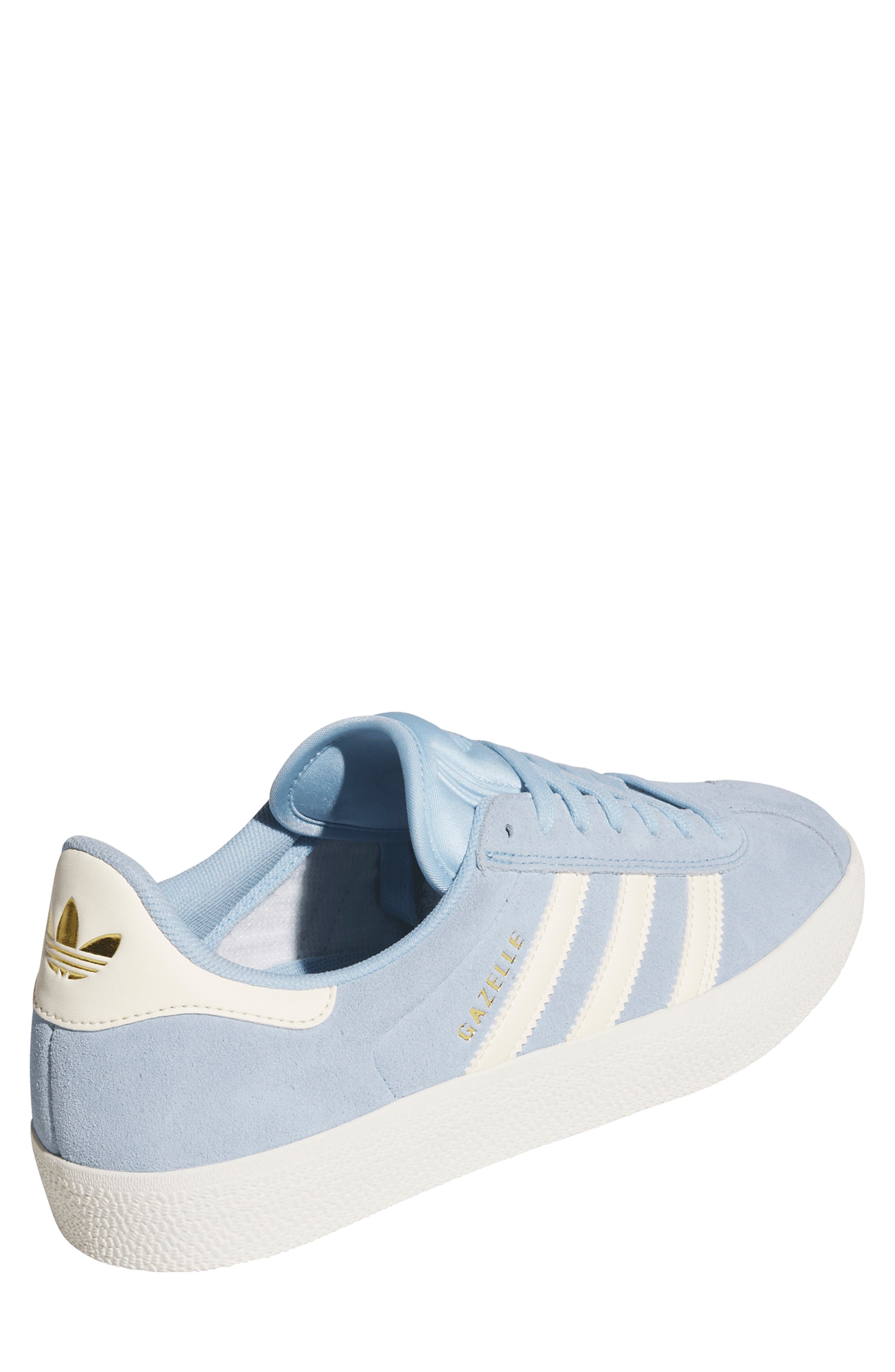 adidas Gazelle Sneaker, Alternate, color, Clesky/Cre
