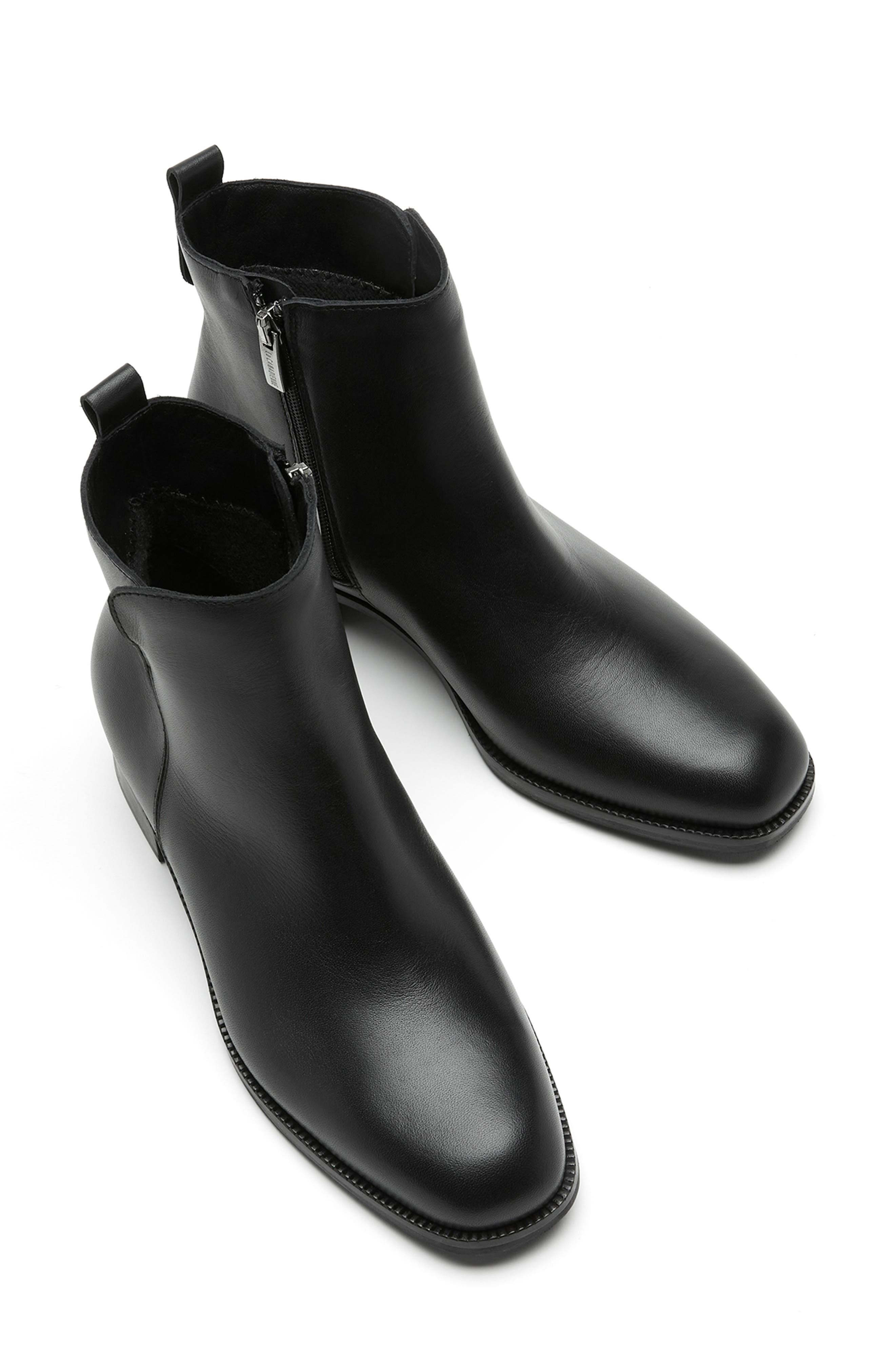 La Canadienne Klive City Dry<sup>™</sup> Waterproof Bootie, Alternate, color, Black Leather