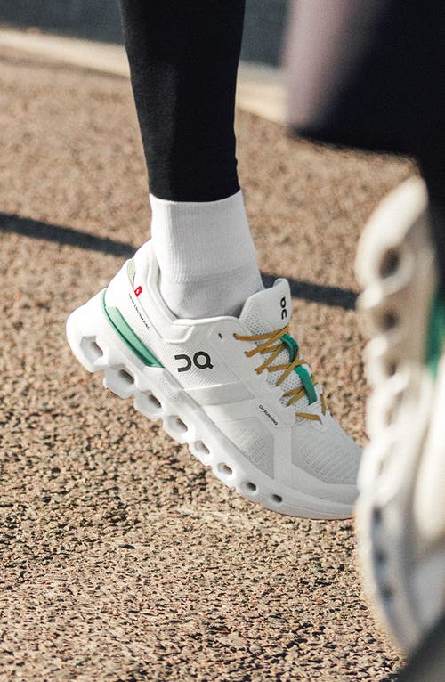 On Cloudrunner 2 Running Shoe