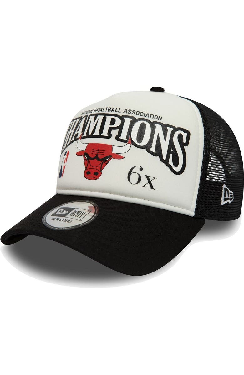New Era Men's New Era White/Black Chicago Bulls 6x League Champs Commemorative 9FORTY Trucker Snapback Hat, Main, color, 