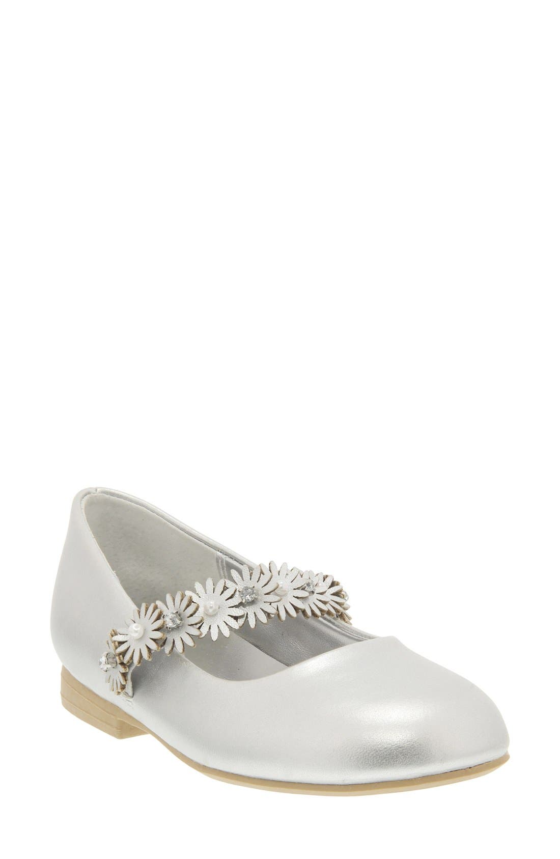 Nina 'Sydney' Mary Jane, Main, color, 