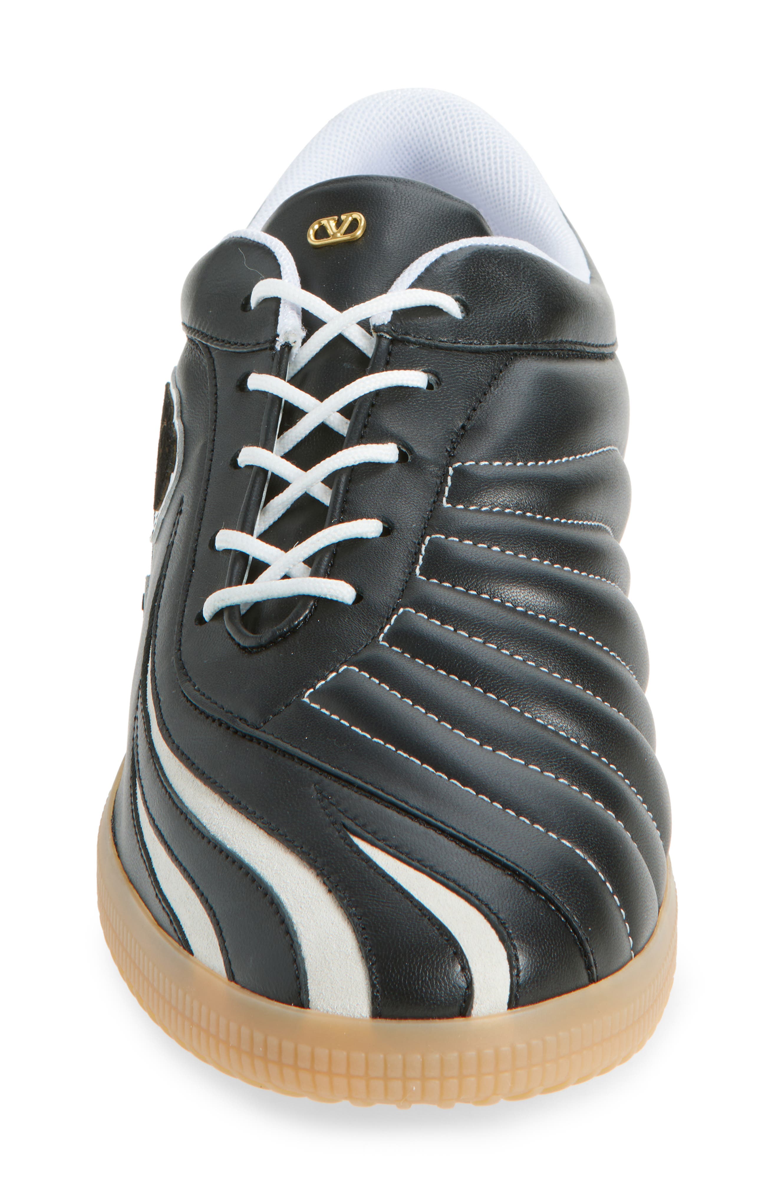 Valentino Garavani Kicky Low Top Sneaker, Alternate, color, Black/ White