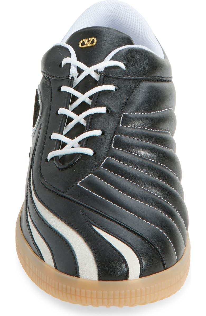 Valentino Garavani Kicky Low Top Sneaker, Alternate, color, Black/ White