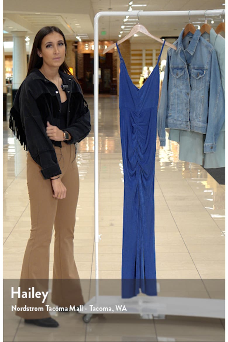 Center Ruched Body-Con Gown video