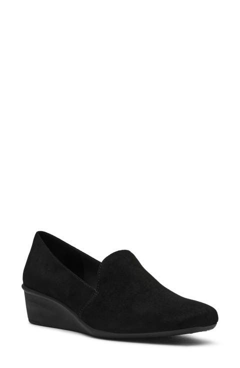 Wendell Wedge Pump (Women)