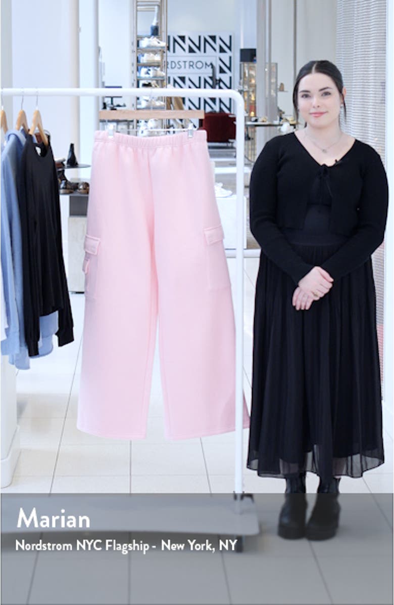 Wide Leg Cargo Sweatpants, sales video thumbnail