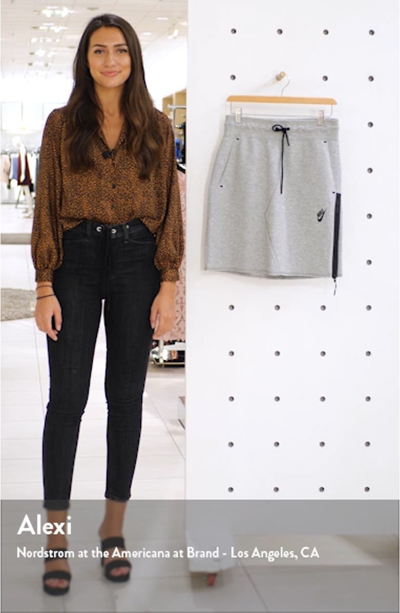Sportswear Tech Fleece Skirt, sales video thumbnail