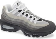 Nike Air Max 95 Essential Sneaker