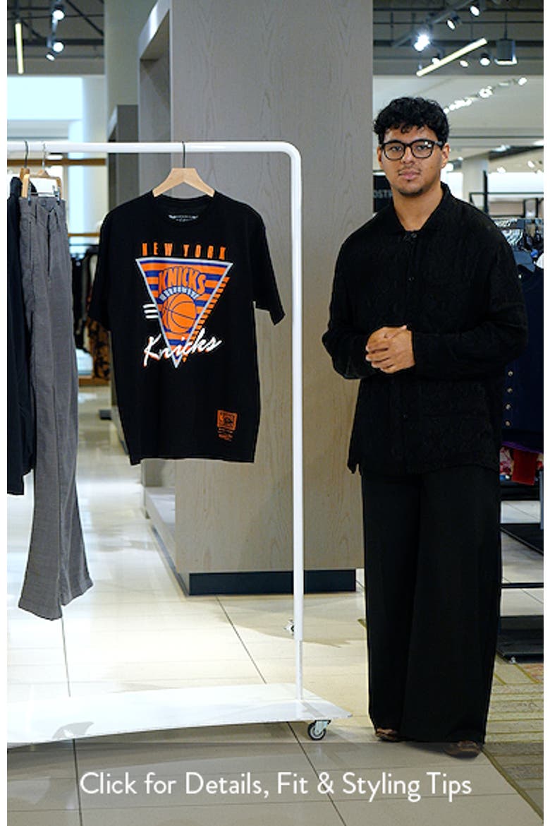 Men's Mitchell & Ness Black New York Knicks Worldwide Collection Tri-Logo T-Shirt video