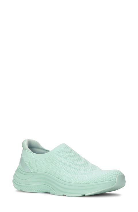 Slip-On Sneaker (Women)