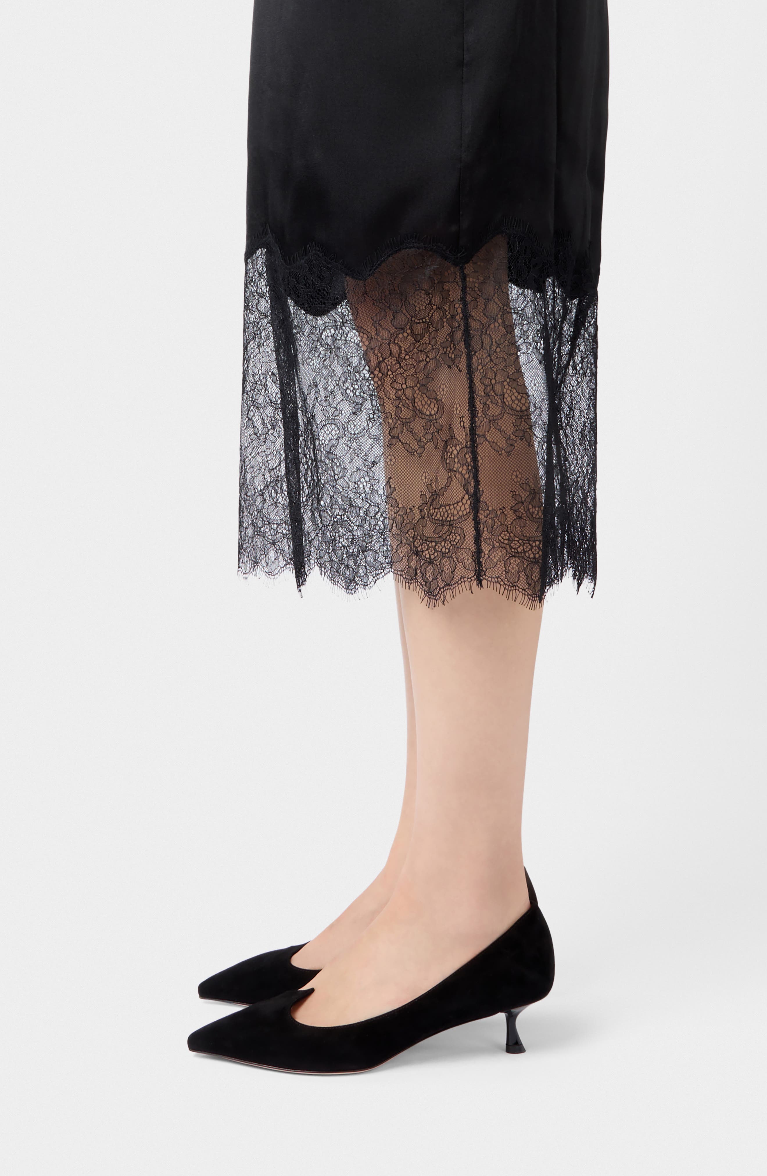 Roger Vivier I Love Vivier Pointed Toe Pump, Alternate, color, 