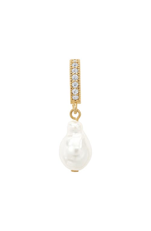 Bearfruit Jewelry Nacre Cultured Pearl Necklace With Teardrop Shaped Charm Pendant In Gold