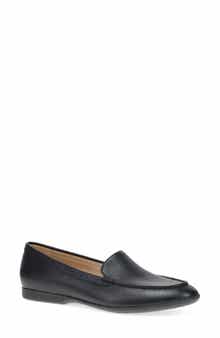 Lorri Loafer